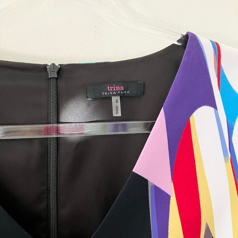 Trina Turk Multicolor Jersey Sheath Abstract Wave Black Dress - Picture 2 of 4
